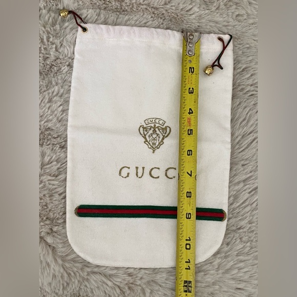 Gucci Cream Dust Bag with Gold Logo - Picture 5 of 6